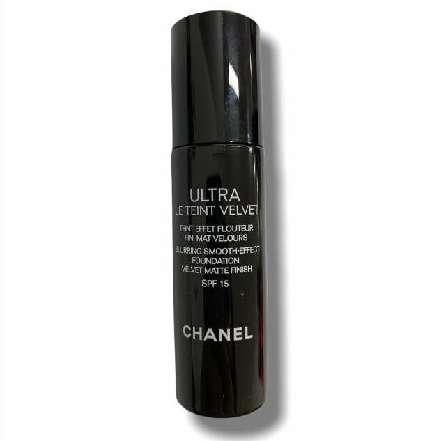 Chanel Ultra Le Teint Velvet Blurring Smooth Effect Foundation SPF 15 - #  B10 (Beige) 30ml/1oz : : Beauty