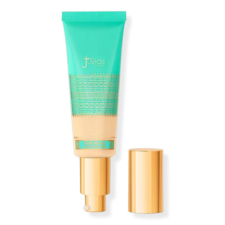 Juvia's Place I Am Magic Natural Radiance Foundation Isla 