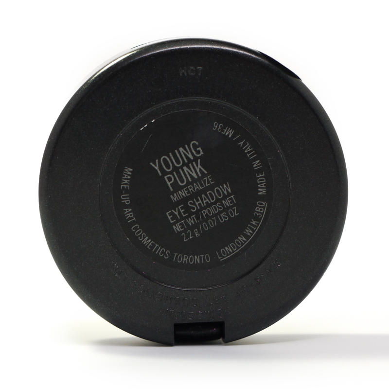 MAC Mineralize Eyeshadow Young Punk #2