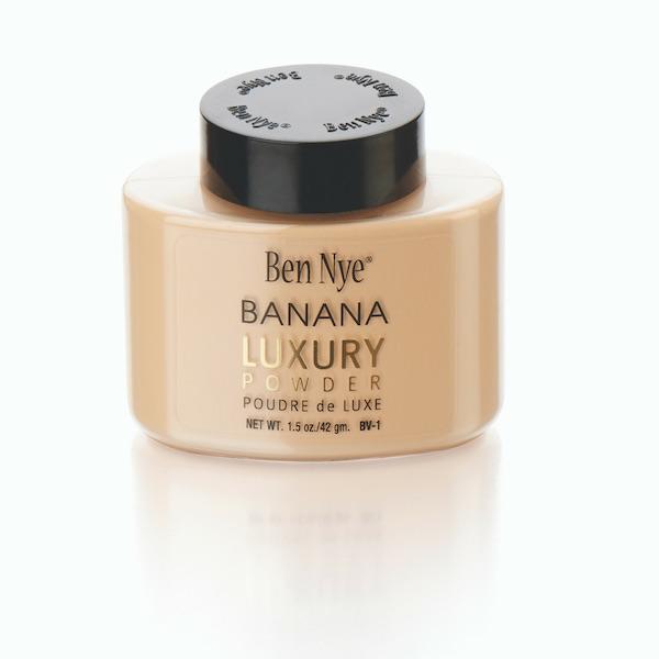 Ben Nye Luxury Setting Powder Banana Sample Mini