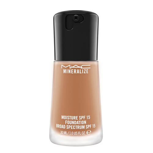 MAC Mineralize Moisture SPF 15 Foundation NC44