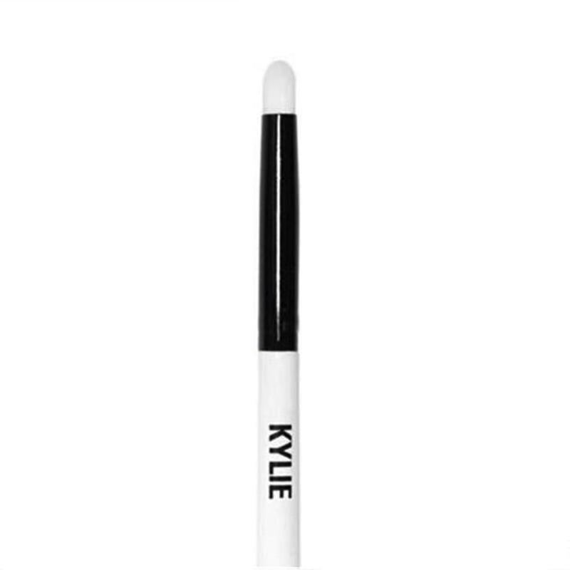 Kylie Crease Brush White