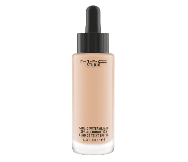 MAC Studio Waterweight SPF 30 Foundation NW25