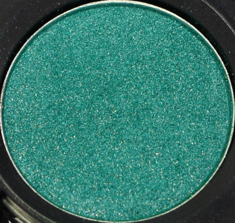 MAC Eyeshadow Jealousy Wakes #2