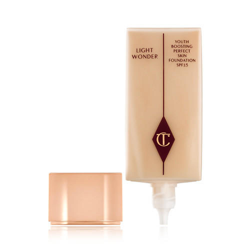 Charlotte Tilbury Light Wonder Foundation Fair 4.5