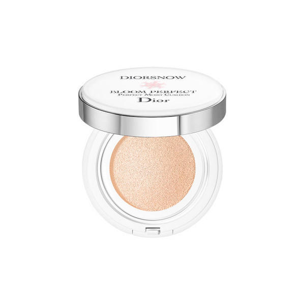 Dior Bloom Perfect Brightening Perfect Moist Cushion 010