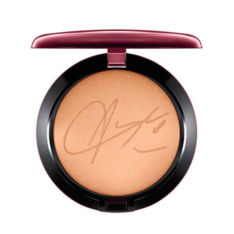 MAC X Aaliyah Bronzing Powder Baby Girl