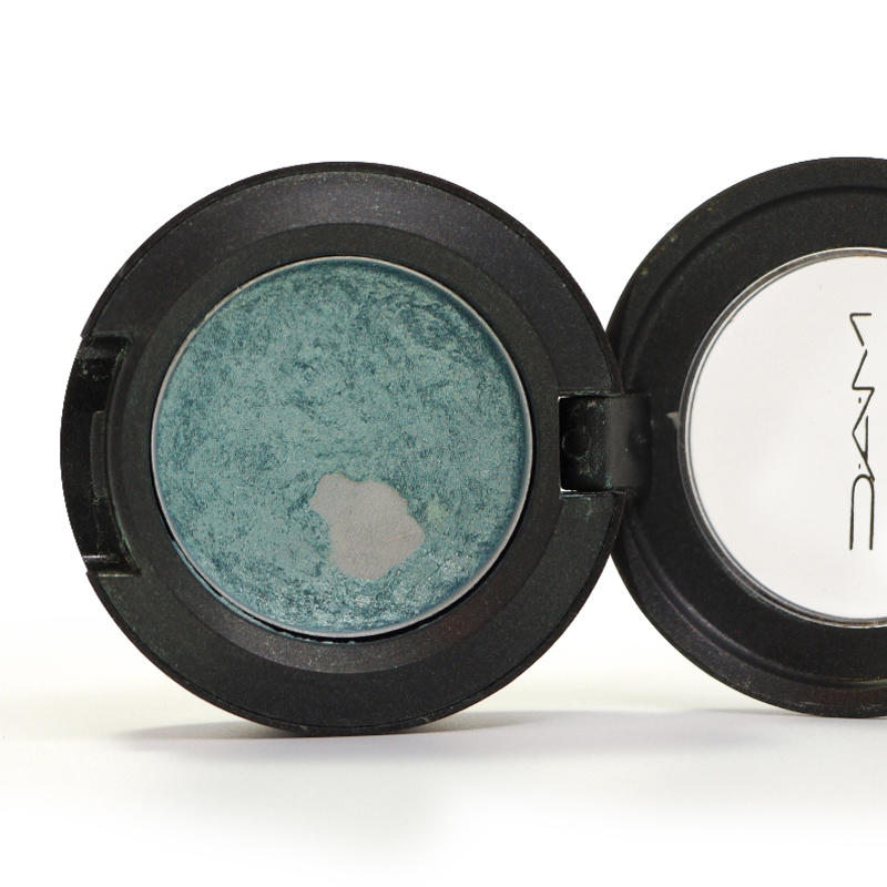 MAC Eyeshadow Surreal #1