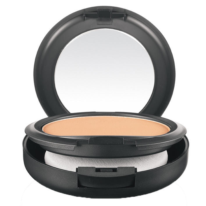 MAC Studio Fix Powder Plus Foundation NC43.5