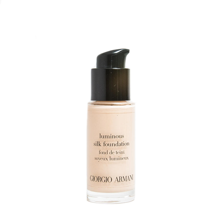 travel size giorgio armani foundation