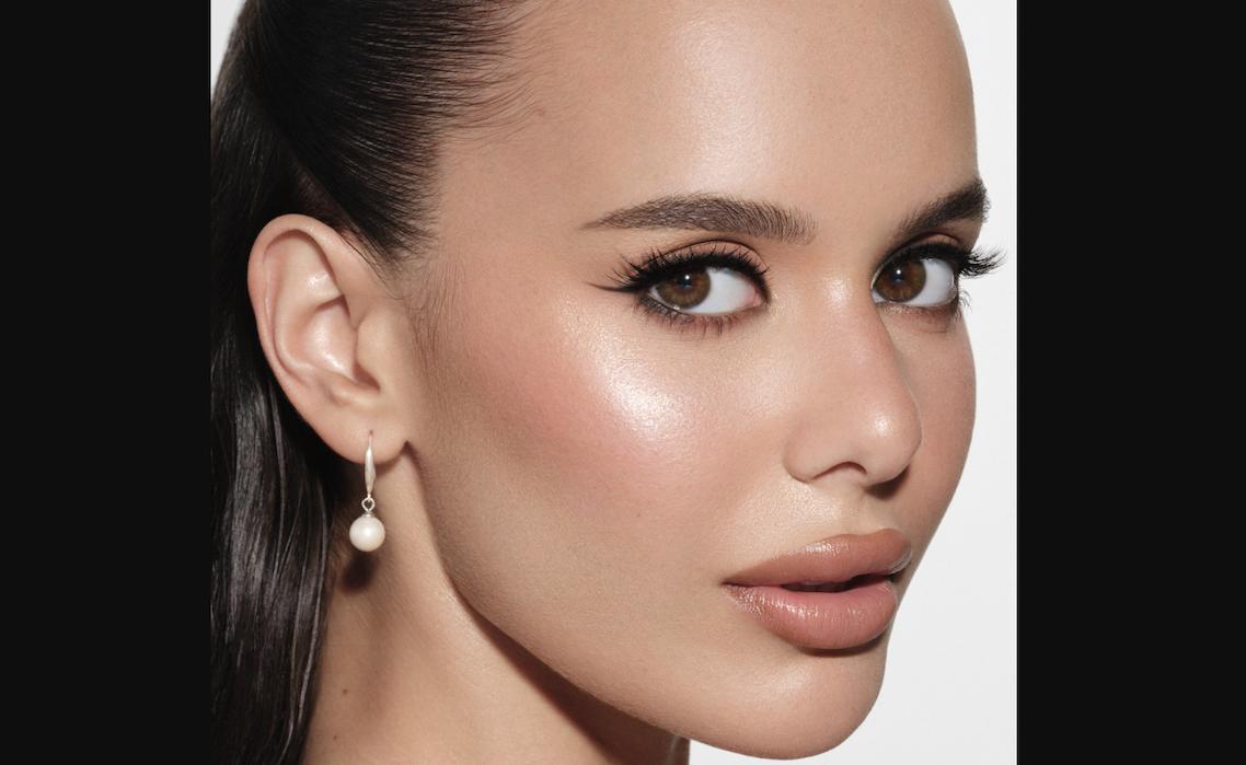 Anastasia Beverly Hills Glow Seeker Highlighter Enchanted #2