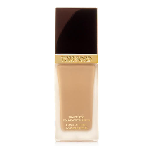 Tom Ford Traceless Foundation SPF 15 Pale Dune 02