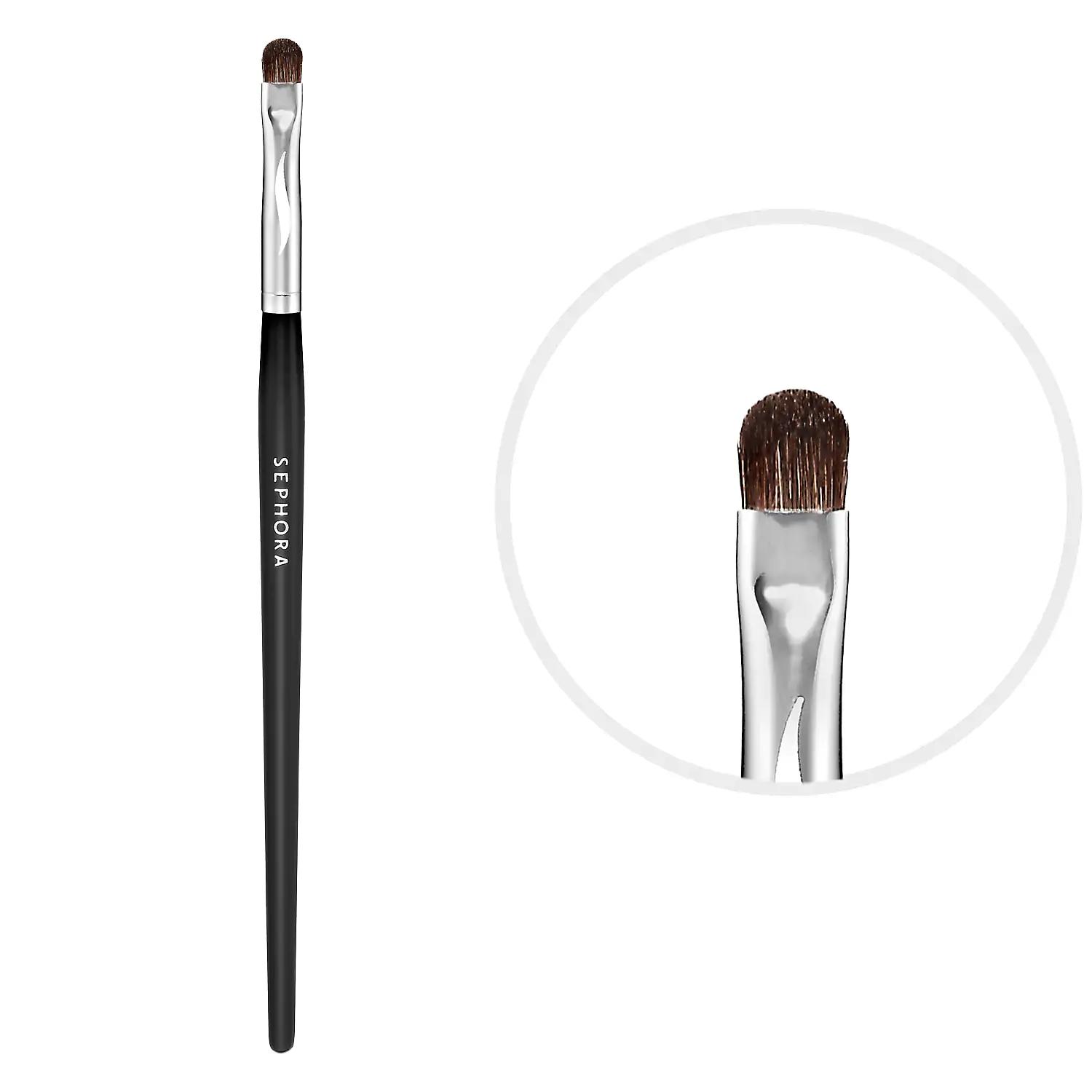 Sephora Pro Shader Brush #18