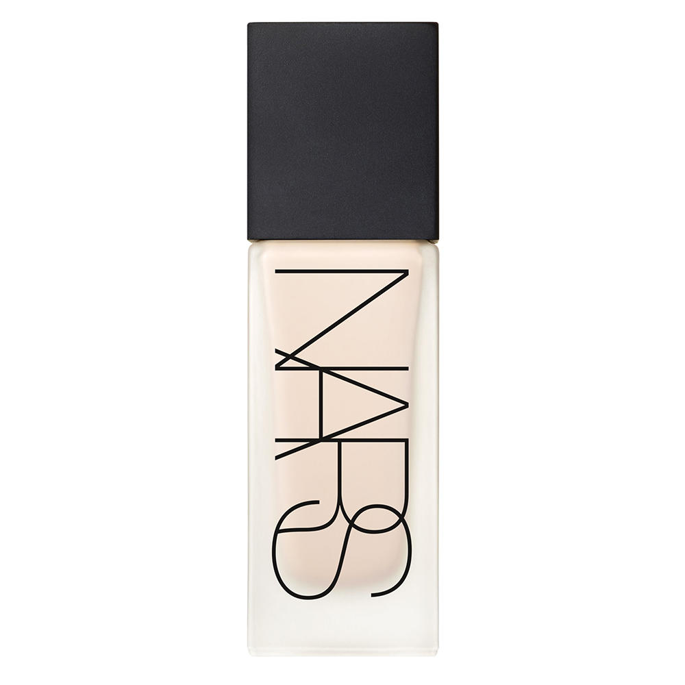 NARS All Day Luminous Weightless Foundation Mont Blanc Light 2