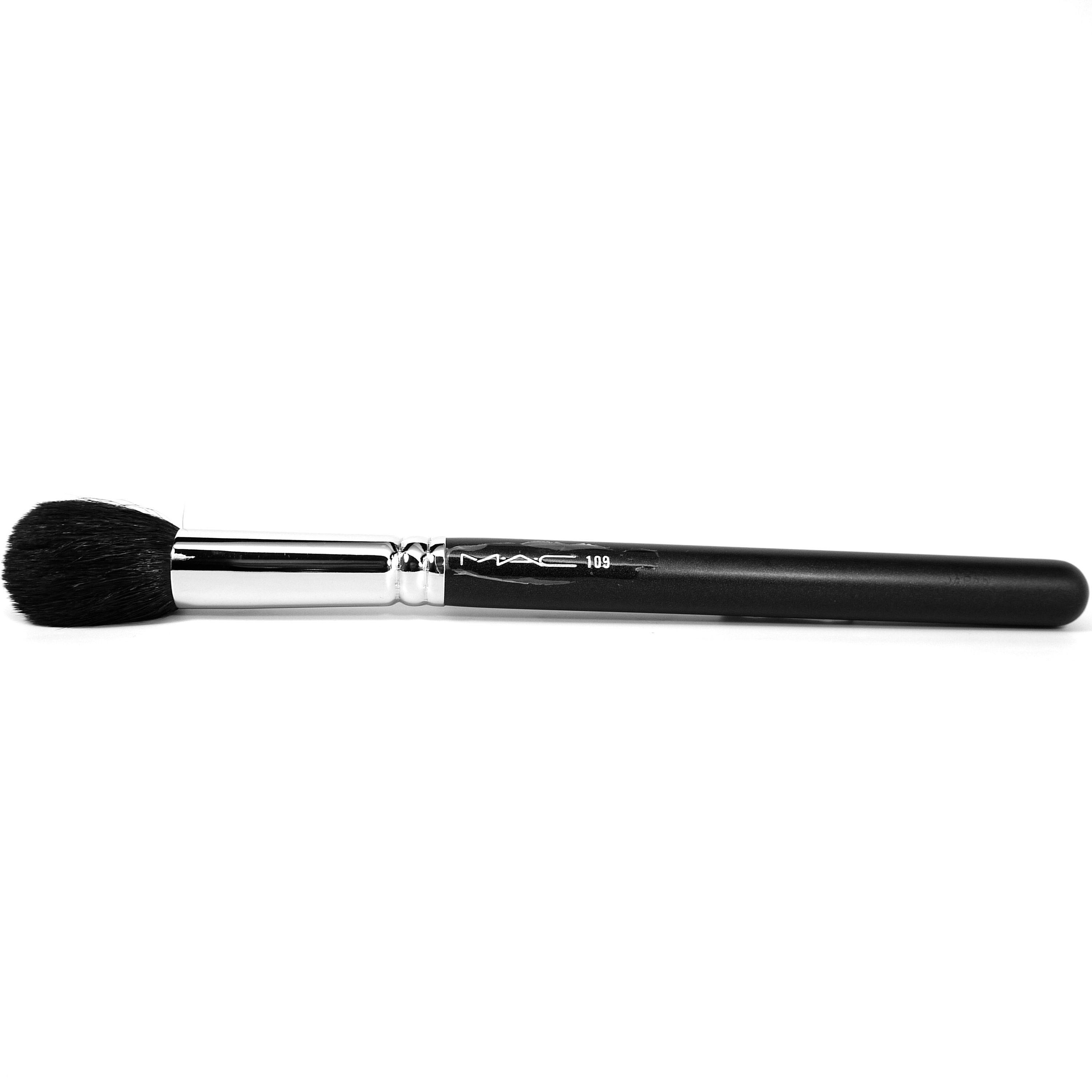 MAC Small Contour Brush 109 #0
