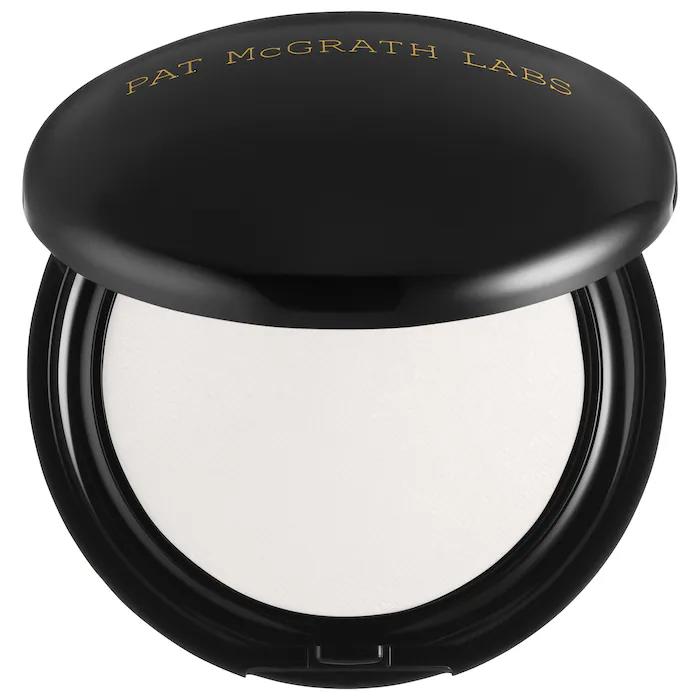 PAT McGRATH LABS Sublime Perfection Blurring Under-Eye Setting Powder Light