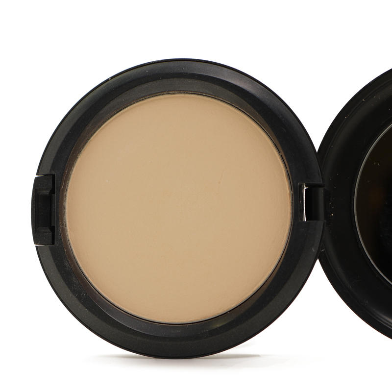 MAC Studio Careblend Pressed Powder Light Plus #1