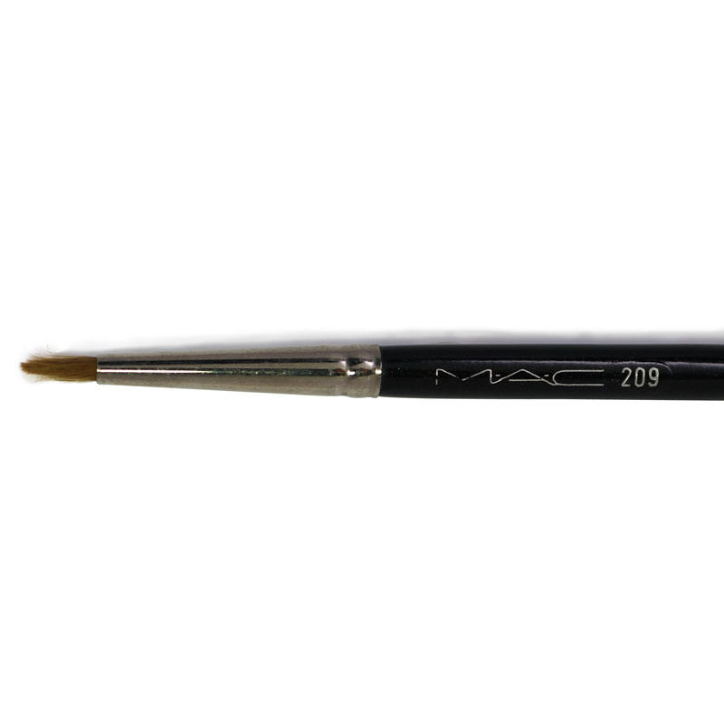 MAC Eyeliner Brush 209 #1