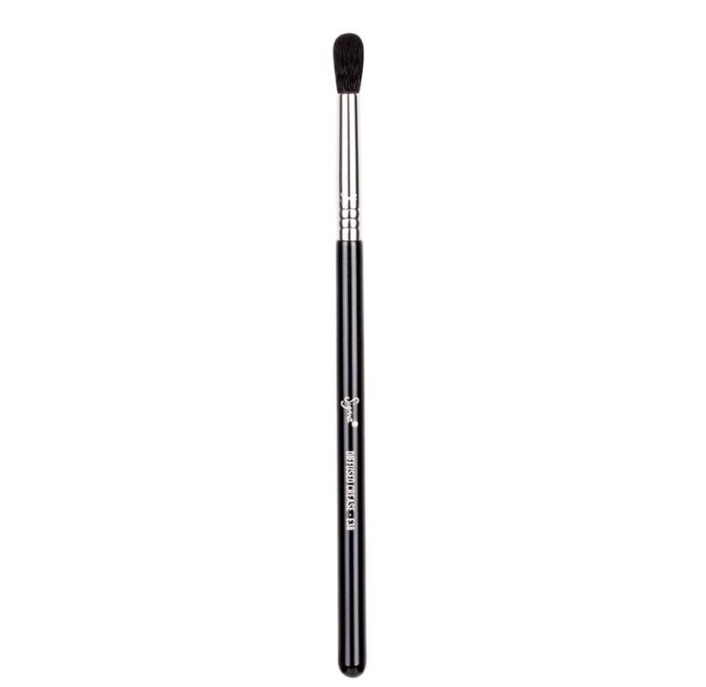 Sigma Diffused Eye Crease Brush Chrome E38 #0