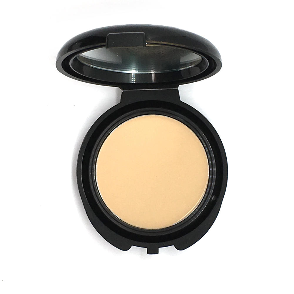 Bobbi Brown Mini Compact Moisturizing Foundation Cream Sand 2
