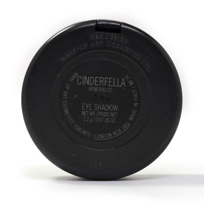 MAC Mineralize Eyeshadow Cinderfella #3
