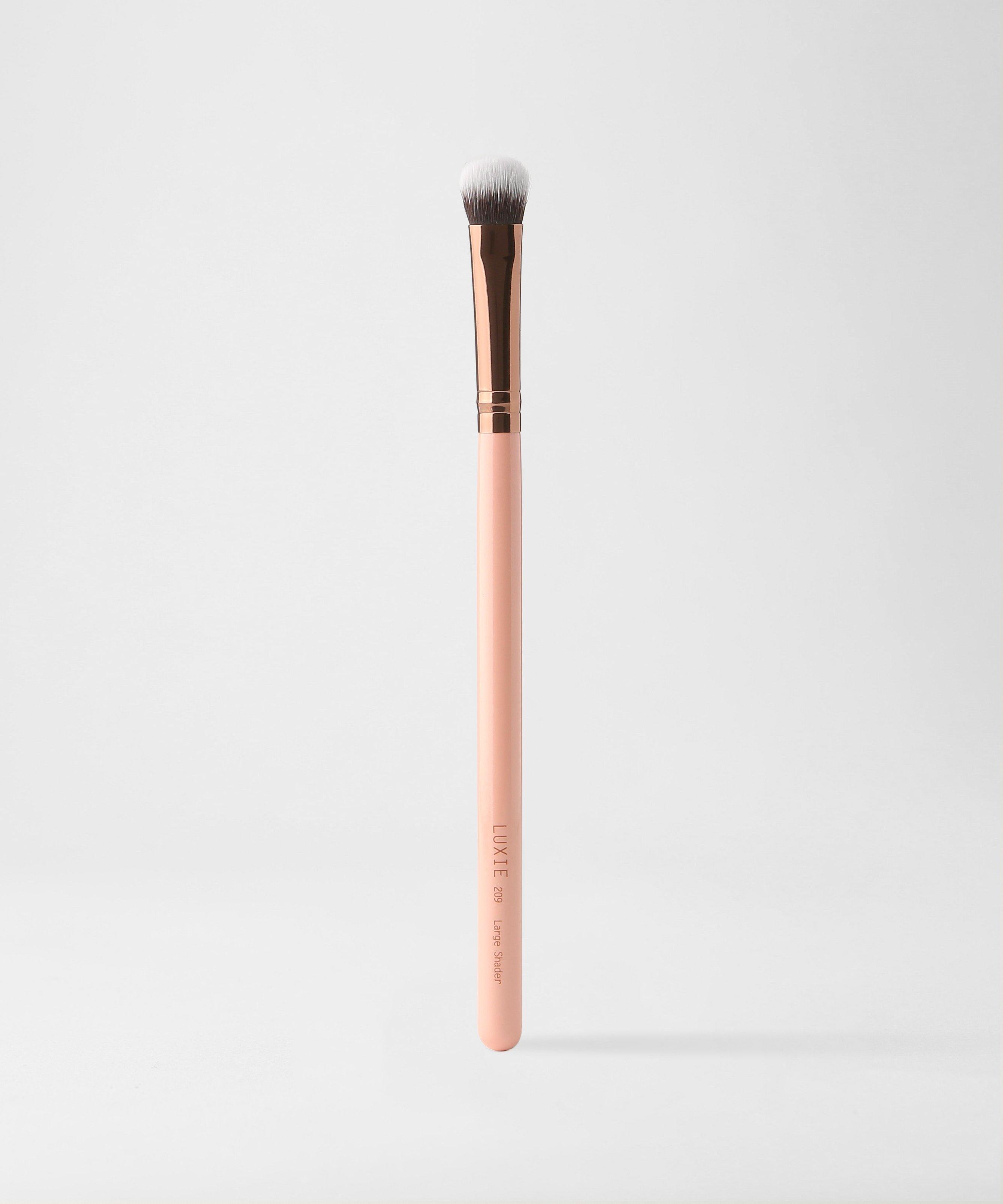 Luxie Eye Large Shader Brush 209 #0