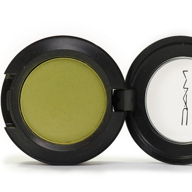 MAC Eyeshadow Silly Goose #2
